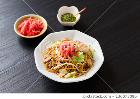 Sauce Fried Noodles Sauce Fried Noodles 130073090