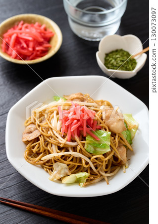 Sauce Fried Noodles Sauce Fried Noodles 130073097