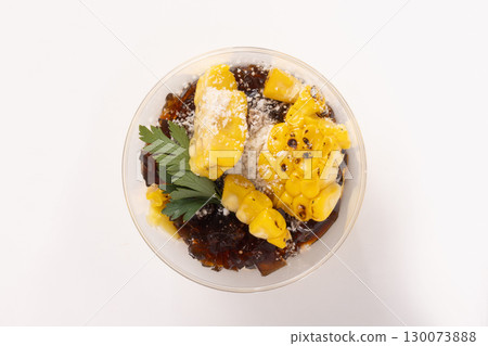 Verrine of corn puree 130073888