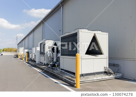 Outdoor Machinery 130074278