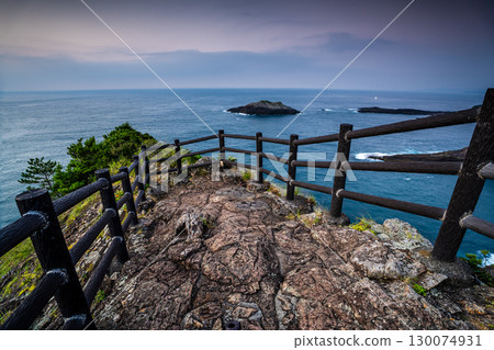 Morning view of Cape Hyuga [Hyuga City, Miyazaki Prefecture] 130074931