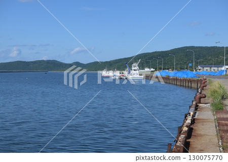 Hokkaido Port 130075770