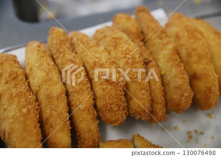 什錦炸海鮮，炸白魚，炸蝦，炸扇貝 130076498