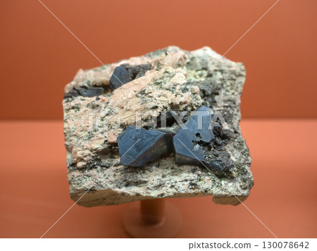 Copper ore specimen: cuprite 130078642