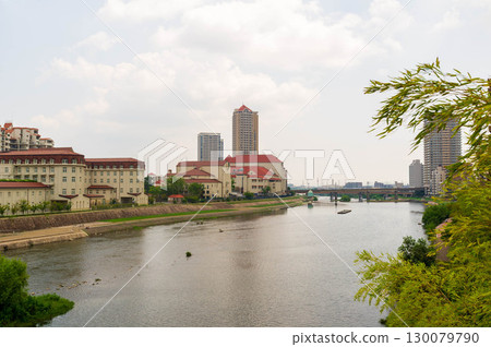 Sightseeing dam 130079790