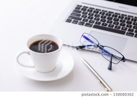 Drinking hot coffee in the office 130080302