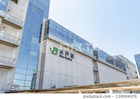 JR Mito Station (North Exit) in fine weather, Mito City, Ibaraki Prefecture JR Mito Station (North Exit) in fine weather, Mito City, Ibaraki Prefecture 130084078