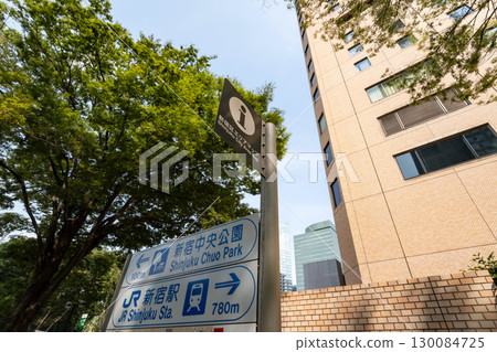 風景與東京新宿地區地圖 130084725