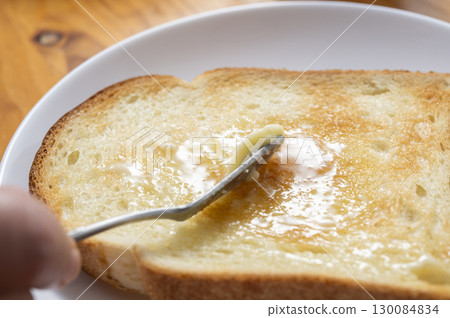 酥脆奶油吐司 130084834