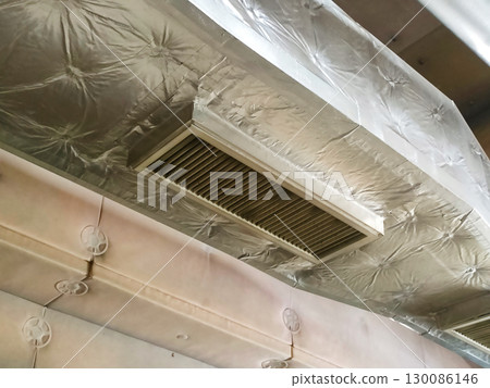 工廠內的通風管道採用防火材料覆蓋 130086146