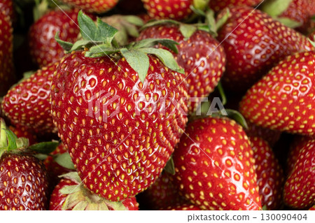 Natural fruit pattern with strawberries. 130090404