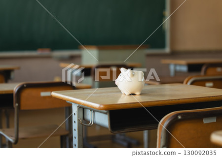 教育基金形象 130092035