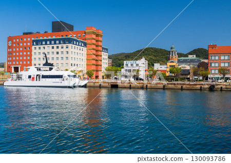<Fukuoka Prefecture> Mojiko retro townscape 130093786