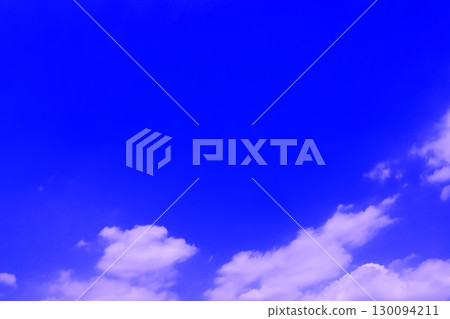 Blue sky with clouds (wallpaper material) 130094211