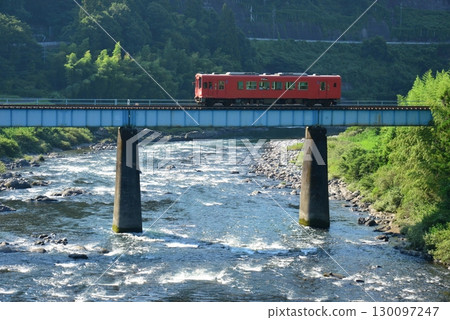 Nagaragawa Railway running between Fukado Station and Akaike Station 130097247