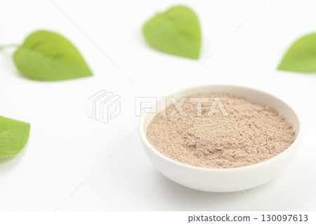 Protein powder is easy to consume 130097613