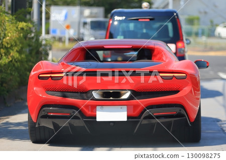 Italian sports car 130098275