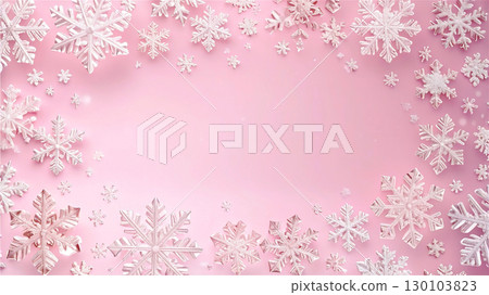 淡粉紅色背景上的雪花框架 130103823
