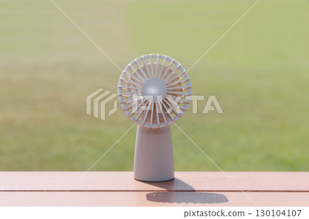 Portable fan Handy fan Portable fan Handy fan 130104107