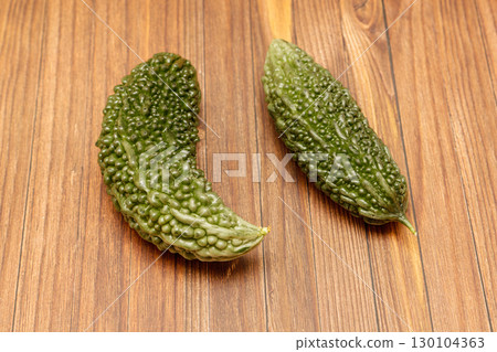 Fresh bitter melon 01 130104363
