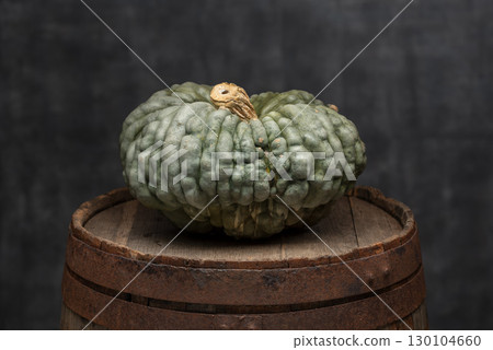 Marina Di Chioggia Squash on Wooden Barrel 130104660