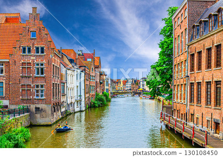 Row of old buildings houses on bank of Lys Leie river in Patershol quarter district in Ghent historical city centre, Gent old town, East Flanders province, Flemish Region, Belgium Row of old buildings houses on bank of Lys Leie river in Patershol quarter district in Ghent historical city centre, Gent old town, East Flanders province, Flemish Region, Belgium 130108450