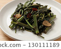 大蒜炒菠菜 130111189