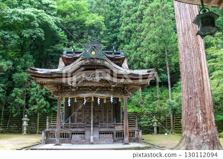 Oiso Shrine and Okata Shrine 130112094