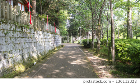 Visiting the setting of "To a Distant Town" at Utsubuki Park 130112328