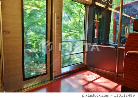 箱根登山鐵道內部景觀 箱根登山鐵道內部景觀 130112499