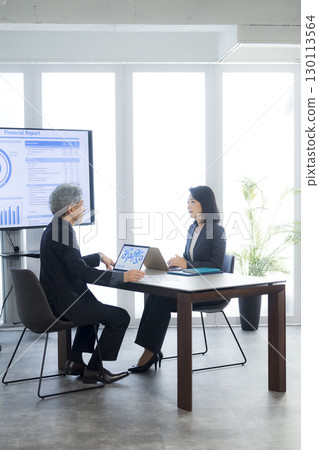 商務人士會議 商務人士會議 130113564