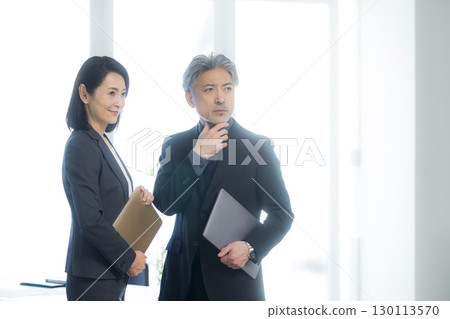 商務人士會議 130113570