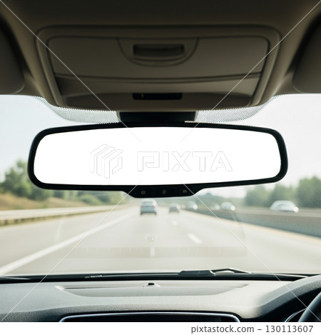 Rearview mirror reflected inside the car, cutout, rearview mirror 130113607