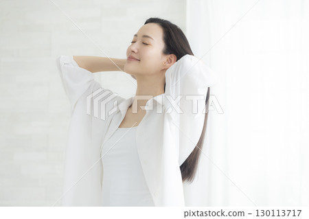 Women who do hair care 130113717