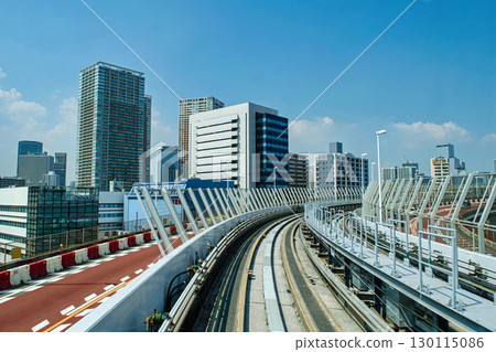東京新交通百合海鷗線 - 從車窗看到的彩虹橋 130115086