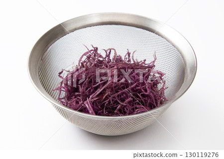 Funori seaweed soaked in water 130119276