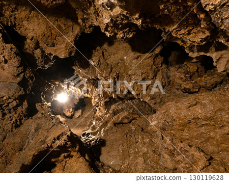 Otake Cave, Tokyo 130119628