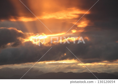 琵琶湖上閃耀的朝陽 130120054