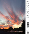 凌晨 4 點後日出 130120776