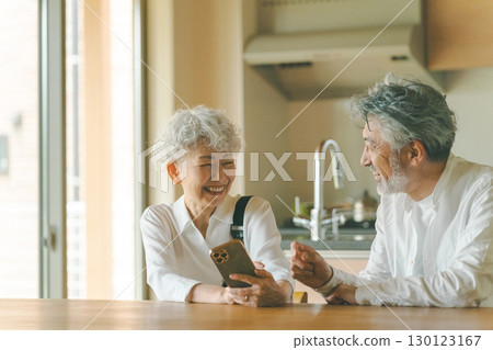 Friends Senior couple 130123167