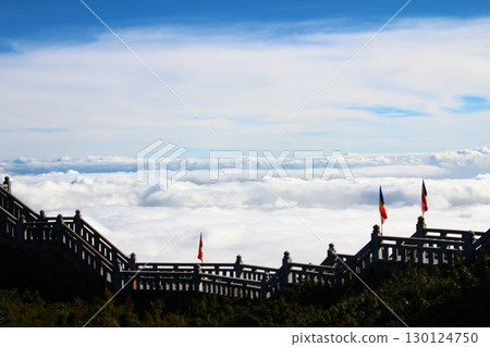 Pagoda and temples and festivals in vietnam 130124750