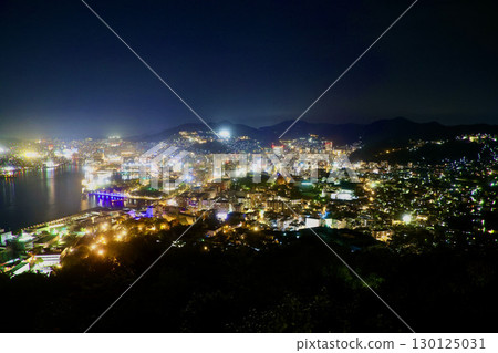 Nagasaki night view from Mount Nabekanmuri (Nagasaki City, Nagasaki Prefecture) 130125031