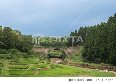 Summer Tsujunkyo Bridge, stone arch aqueduct, Kumamoto Prefecture 130126762