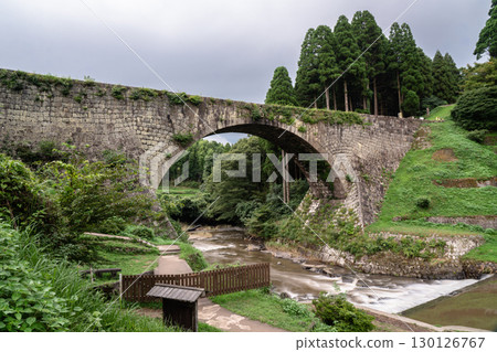 Summer Tsujunkyo Bridge, stone arch aqueduct, Kumamoto Prefecture Summer Tsujunkyo Bridge, stone arch aqueduct, Kumamoto Prefecture 130126767