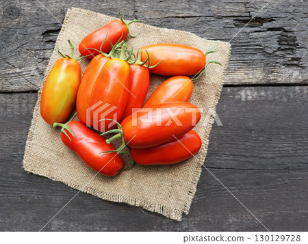 tomato, ingredient, vegetable 130129728