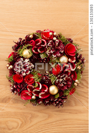 Christmas wreath  130133893