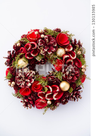 Christmas wreath  130133985