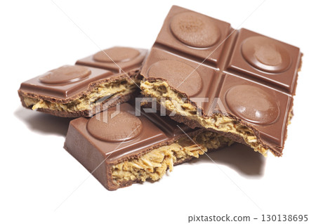 Dubai Chocolate with green kadayif and pistachio spread Dubai Chocolate with green kadayif and pistachio spread 130138695