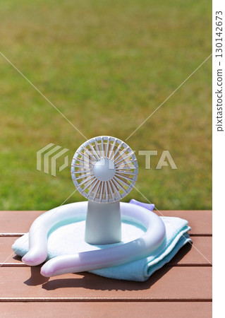 Measures against heat stroke Measures against heat stroke 130142673