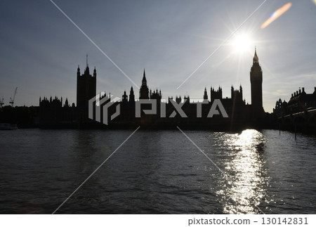 Palace of Westminster British Parliament Palace of Westminster British Parliament 130142831